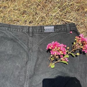 ❤️SOLD❤️Black Rocky Mountain Jeans